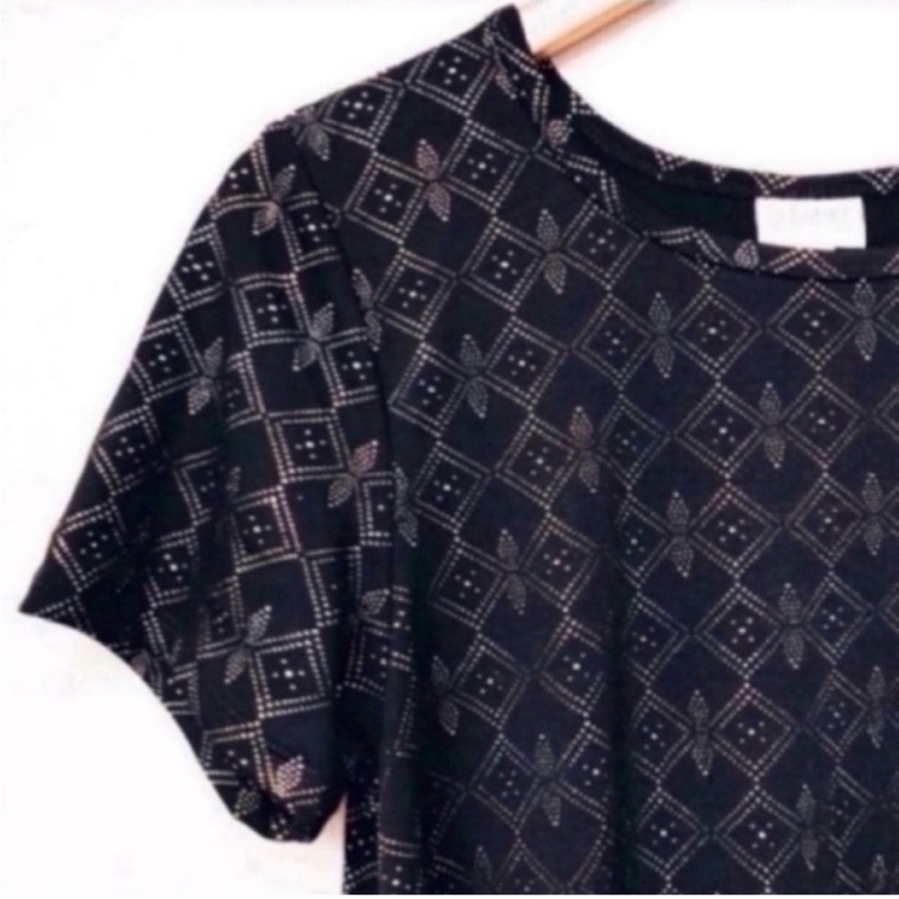 LuLaRoe Elegant Carly Dress Black Metallic